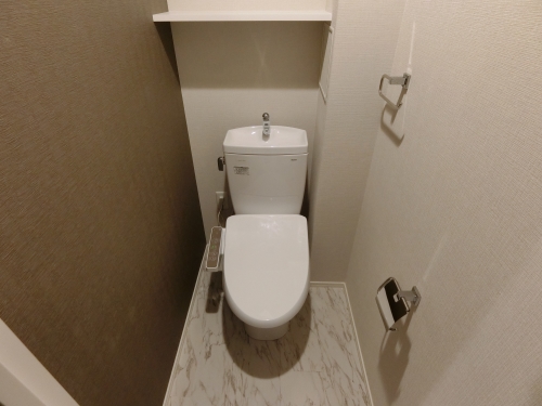 コモド　プリマベーラ / 303号室 トイレ